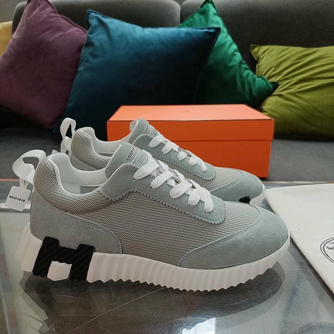 Hermes Sneaker H-110